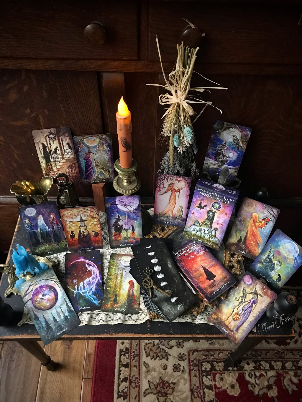 Earthly Souls and Spirits Moon Oracle Deck - Guide Booklet Published - US Games Systems - Terri Ann Foss