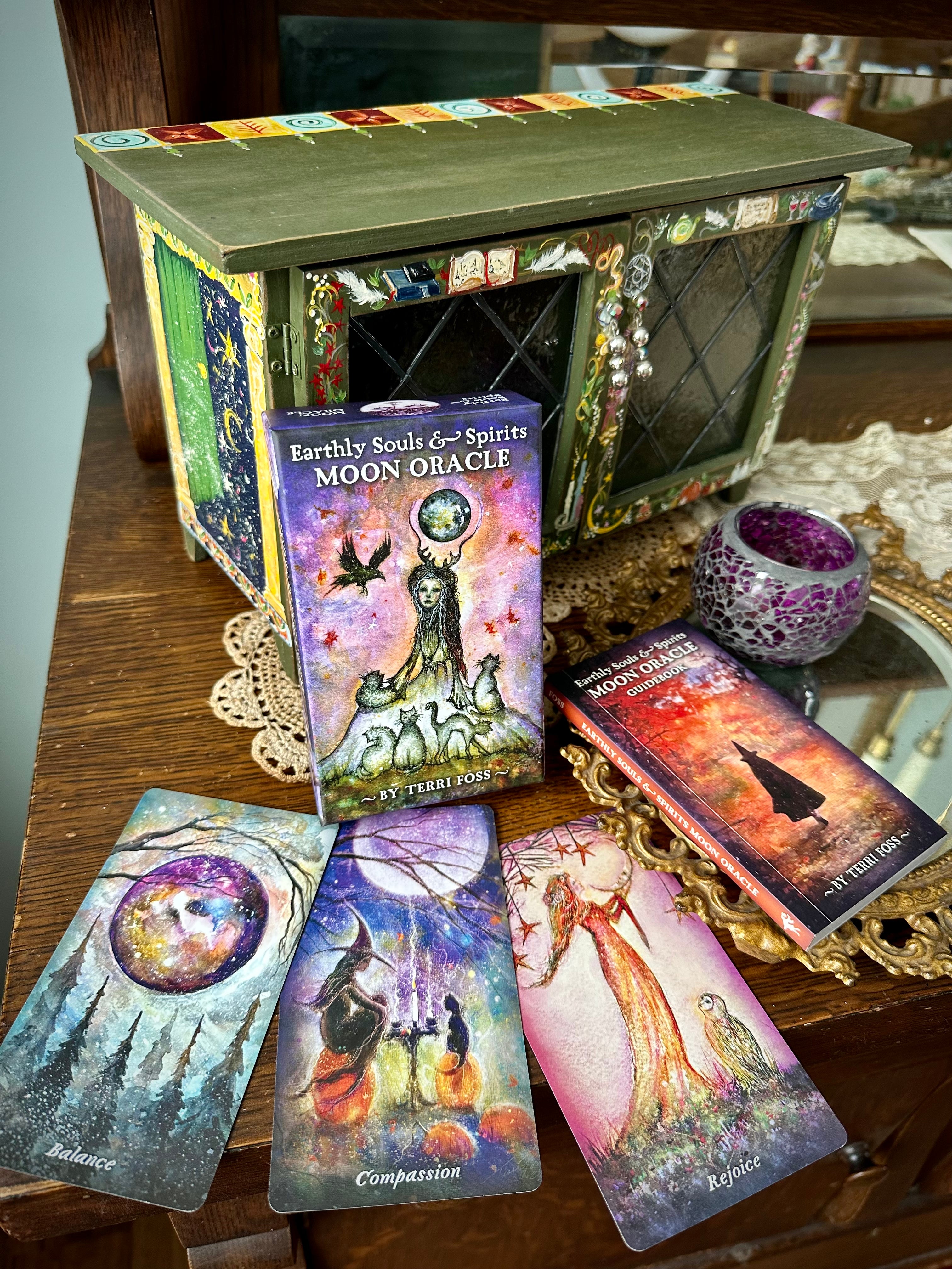 Earthly Souls and Spirits Moon Oracle Deck - Guide Booklet Published - US Games Systems - Terri Ann Foss